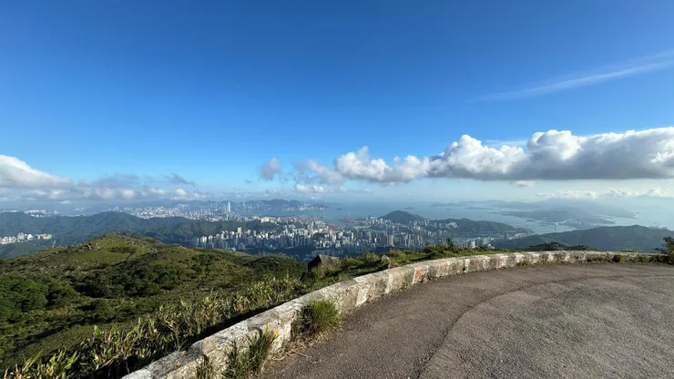 大帽山的路況比較容易行