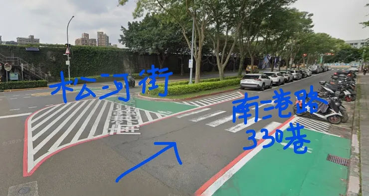 南港路3段330巷停車格