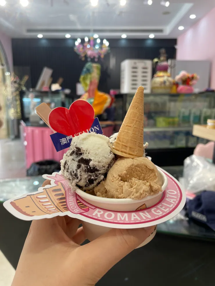 在漁人碼頭吃個冰，稍事休息。