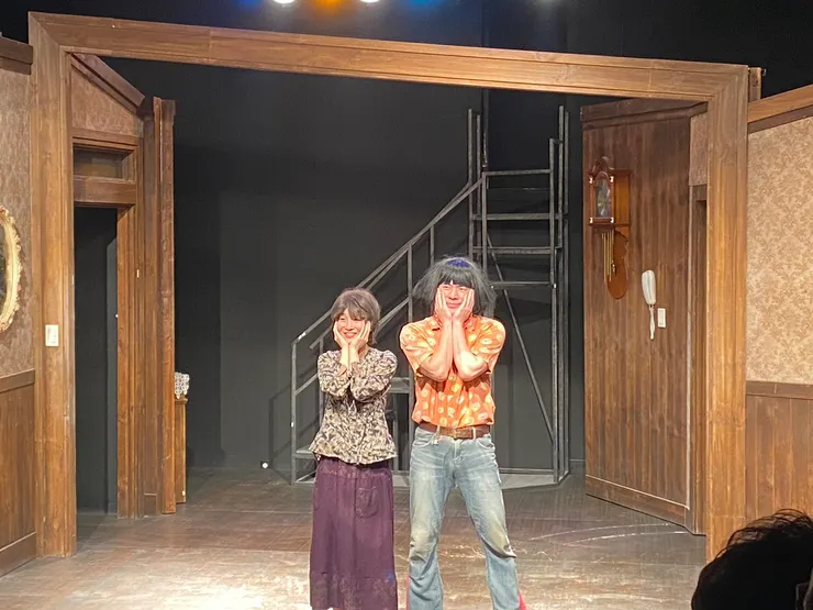 演員的擺拍時間🧚‍♀️ （話說這場還有抽獎環節，獎品是面膜，可惜沒抽到QQ）