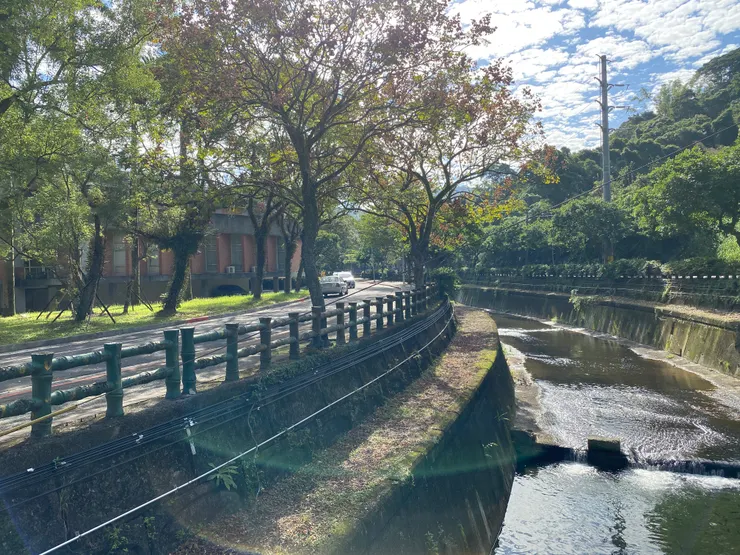 緊鄰四分溪的歐美所