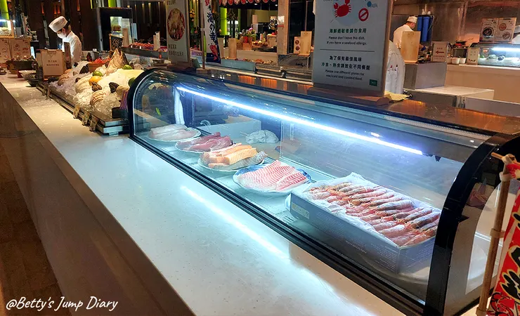 ▲芙洛麗大飯店-「食譜自助百匯餐廳」RECIPE HOUSE /圖片來源：Betty's Jump Diary