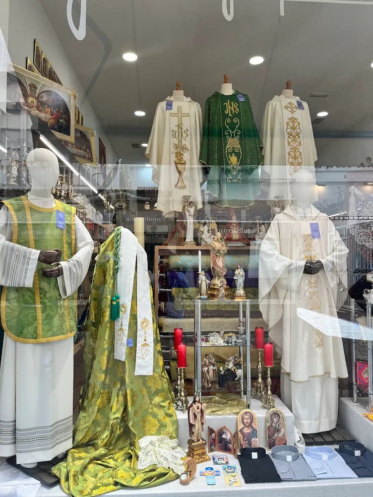 宗教服飾永品店