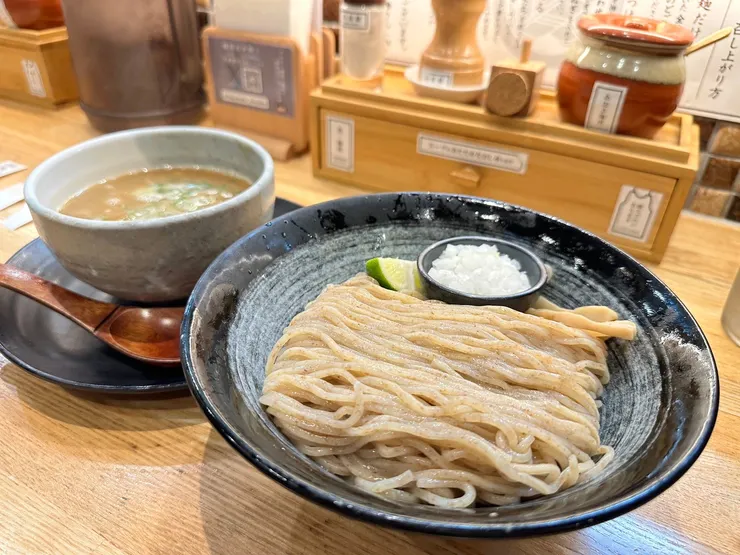 人氣招牌-雞魚介沾麵