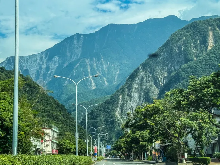 人家還沒有準備好要見你～