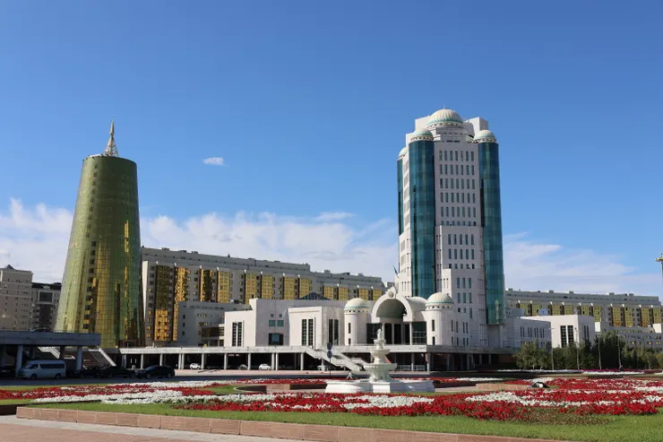 參議院(Senate of the Parliament of the Republic of Kazakhstan)