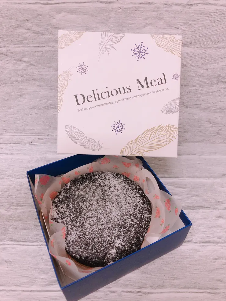 招牌No1無麩質布朗尼蛋糕-特色：低糖不甜的布朗尼