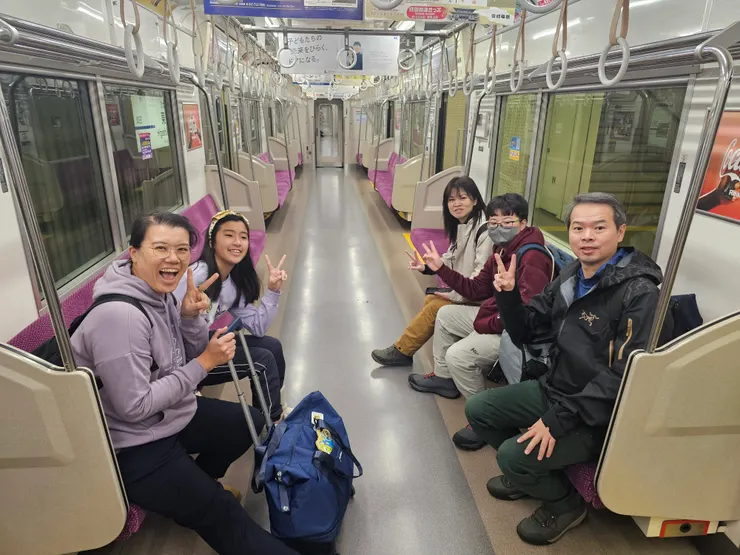 我們包了這一整列車