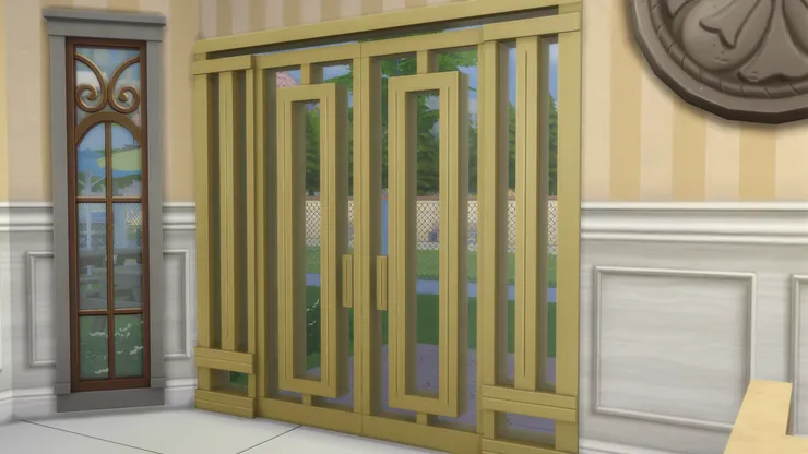 沒有這扇門的話，便得從後門繞個大圈才能到達校園...這次我的設計真失敗...