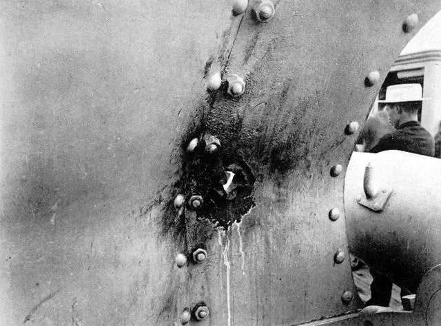 被北洋水師四炮連擊重創的「赤城」號炮艦。