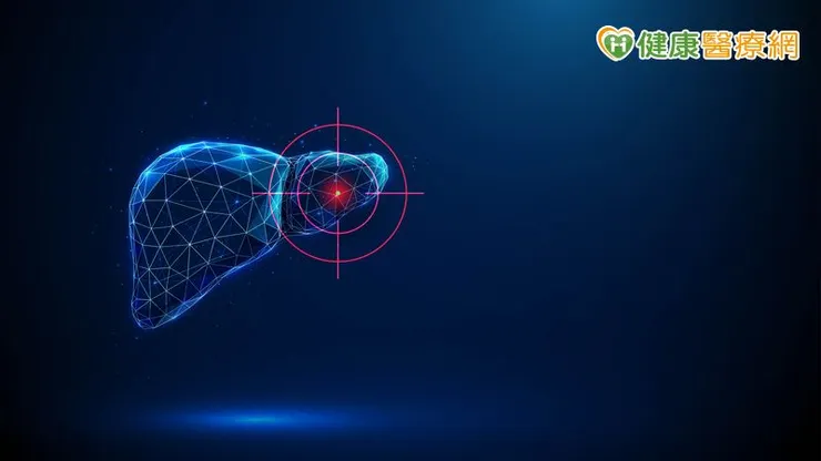 高雄長庚醫院血液腫瘤科陳彥豪醫師指出，「免疫合併抗血管新生標靶藥物治療」臨床上被認為副作用較低、耐受度較佳，健保給付後讓更多病患有機會接受此治療選項。