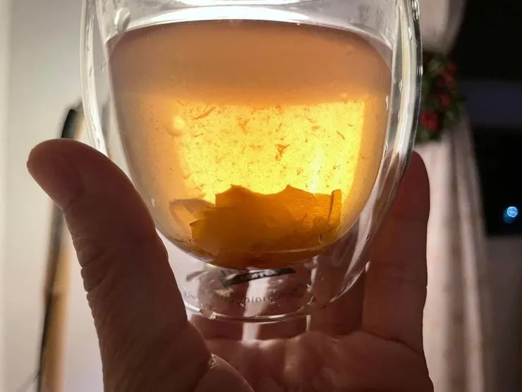 迷人的月桃花茶