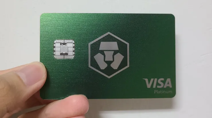 跟美金一樣都是綠色XD