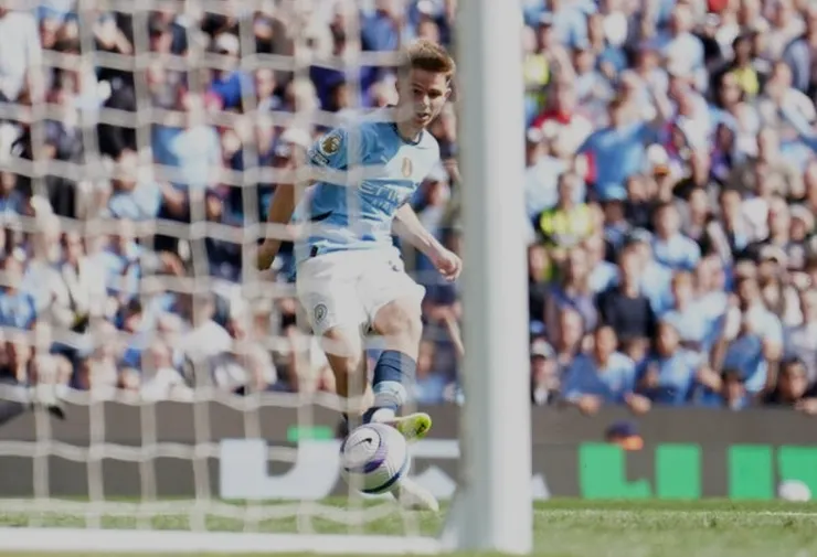 年青小將麥亞堤單刀建功助曼城領先4:2