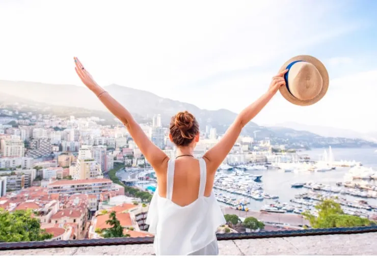 獨自旅行、獨自遊走世界各個角落，也許看到某個風景，答案將會慢慢浮現。