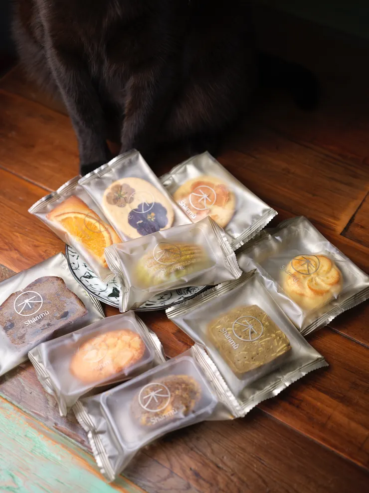 獨立包裝可以延長保鮮時間,加上兩週的保存期限讓人可以分次慢慢吃很不錯。 關於垃圾的部分,可以再想想如何精進囉! 相信會有辦法的!