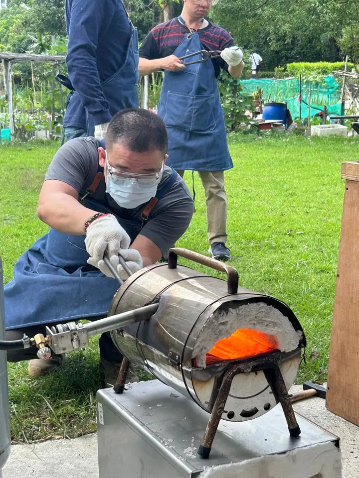 爐火轟隆轟隆！ Photo Via：繹心山房