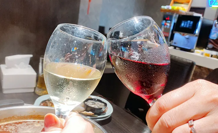 桃園林口火鍋吃到飽推薦-魔椒頂級鴛鴦鍋-林口店