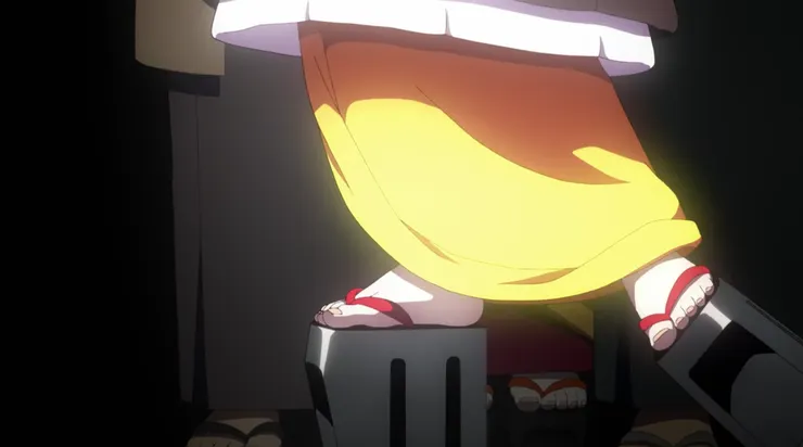 遊行期間，花魁足部穿著名為「三枚齒下駄」的漆木屐，以由外向內畫圈八字步的方式步行。