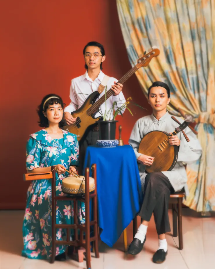 百合花全台小巡迴9月開跑，化身長輩復古照重返台灣早期社會