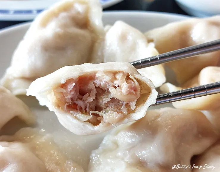 ▲龍潭天川牛肉麵食館 / 圖片來源:Betty's Jump Diary