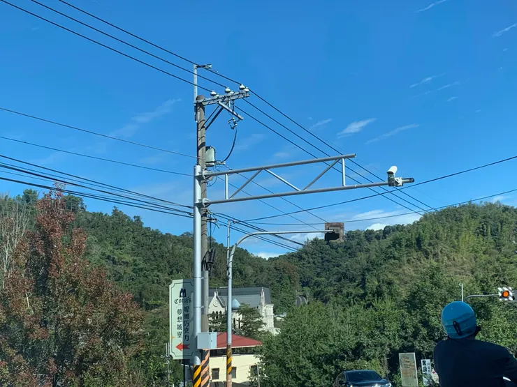 台21線轉進桃米巷口