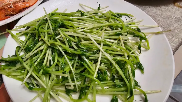當然也要來一點綠色青菜!