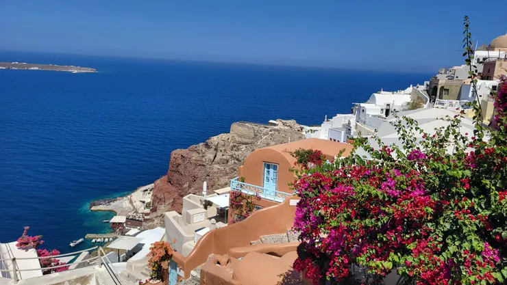 去年六月到希臘Santorini旅遊