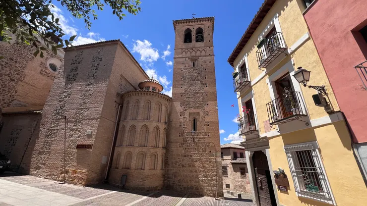 聖多明哥埃爾安蒂果修道院