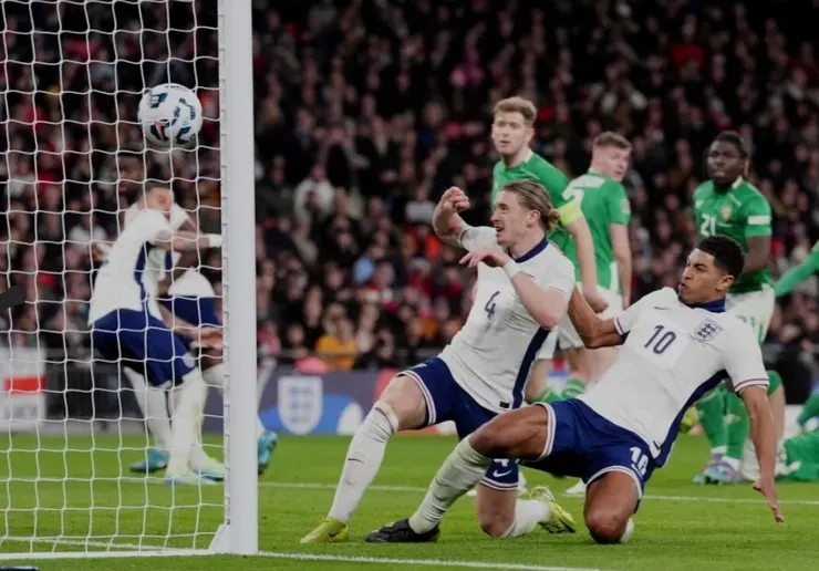 干拿加拉查近門破網助英格蘭領先3:0