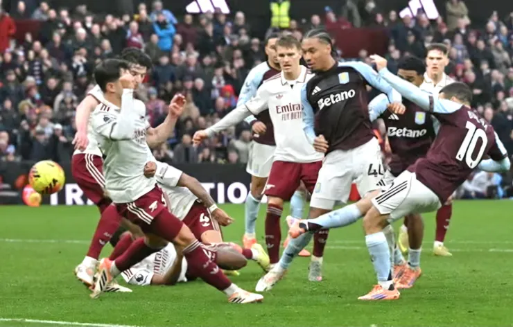 般迪亞怒射破網助阿士東維拉險勝2:1