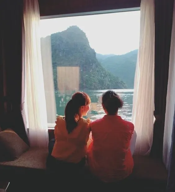 無數的小片刻累積成事件，串連起事件就形成了獨有的回憶。