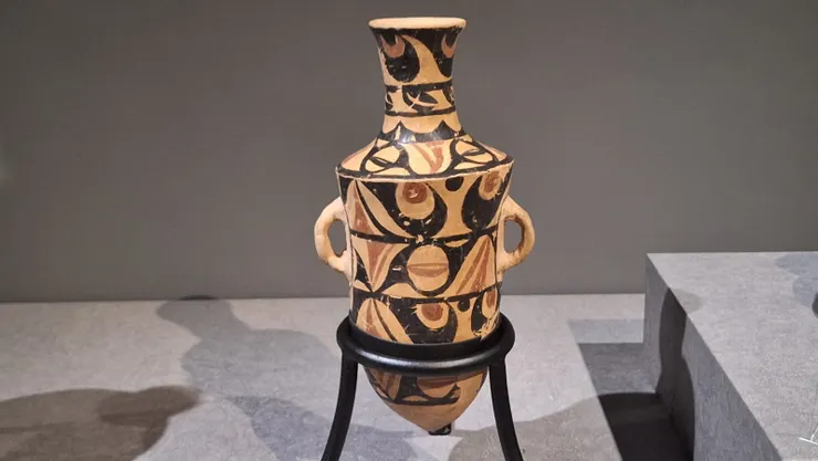 文化藝術】古代陶瓷4品| 新石器三足壺+新石器彩繪尖底壺+漢糧食屋+遼三