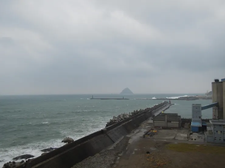 遠眺基隆嶼