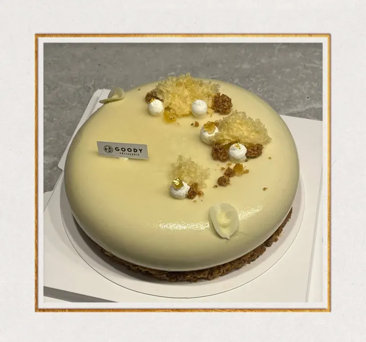 度過當特殊兒媽媽的第一個母親節，代表我已經成為勇敢的媽媽一年了，真是值得慶祝的事情，所以買了古迪的柚香茉莉慕斯蛋糕幫自己慶祝，也感謝奶奶和外婆這段期間辛苦的照顧。