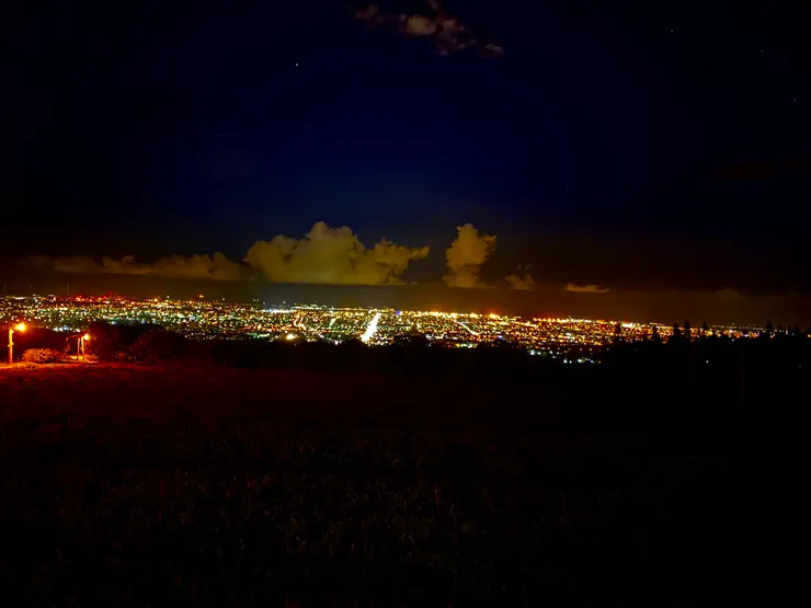 很適合上山去看夜景🌚