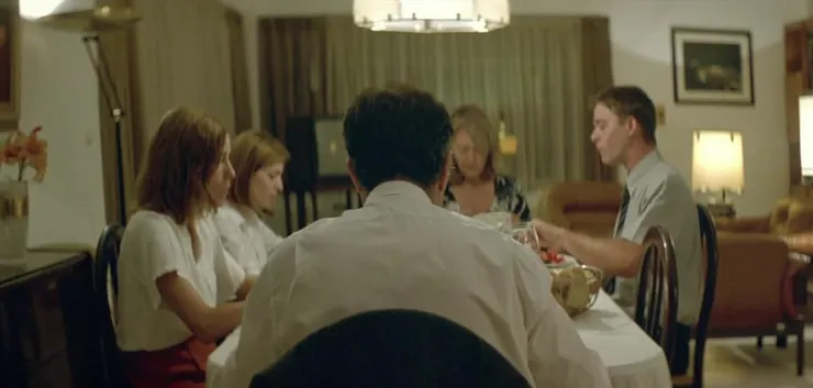 《DOGTOOH》劇照，來源：IMDb