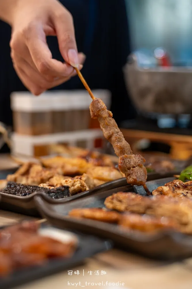 [台北信義]柒息地串燒居酒屋信義店，兩壺熱清酒149元！台北101附近神醬串燒19元起，Dcard與PTT兩大論壇推薦台北居酒屋