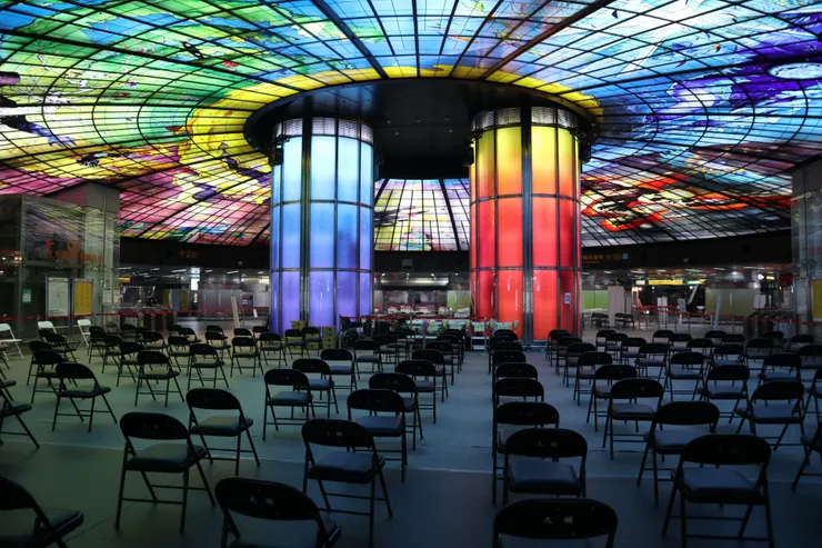 光之穹頂正下方的疫苗施打站