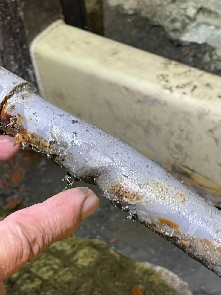 台南水電推薦【安安水電宅修】專業師傅值得信賴!熱顯像儀器抓漏