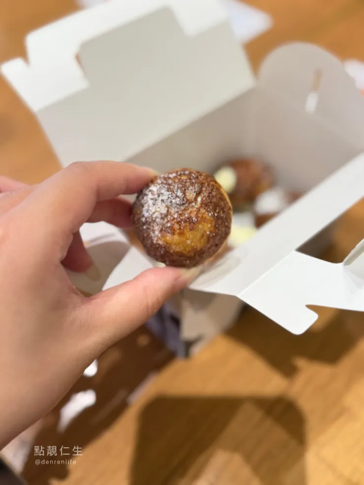 小巧的北海道焦糖布丁泡芙