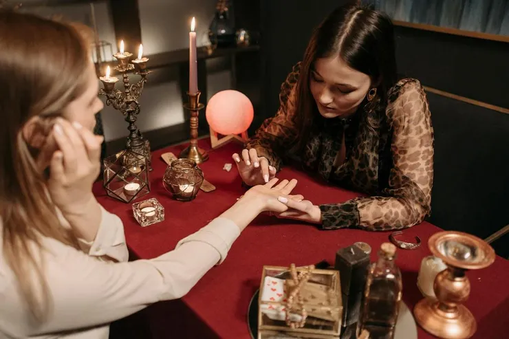 越淺薄的人說話越大聲 (圖片來自Pakutaso)