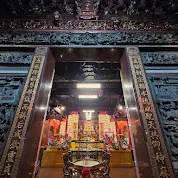 廟前廣場適合駐足休息(圖片截圖於網路)