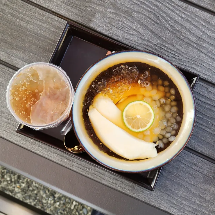 爬完山好適合來一碗「山頂豆花」
