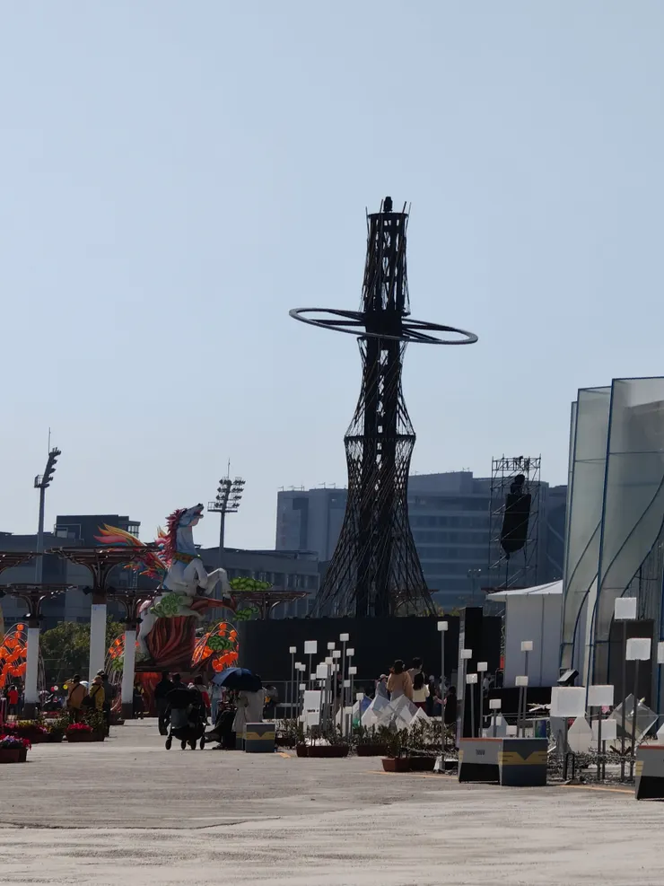 白天真的無法有震撼感