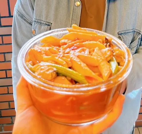 圖片就是「當事筆管麵」，蝦媽的手藝真的不是蓋的，好吃。