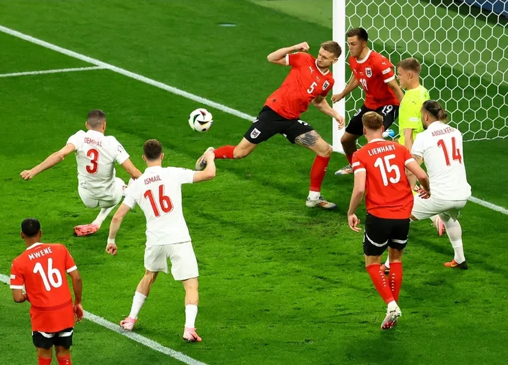 迪米華亞為土耳其射成1:0