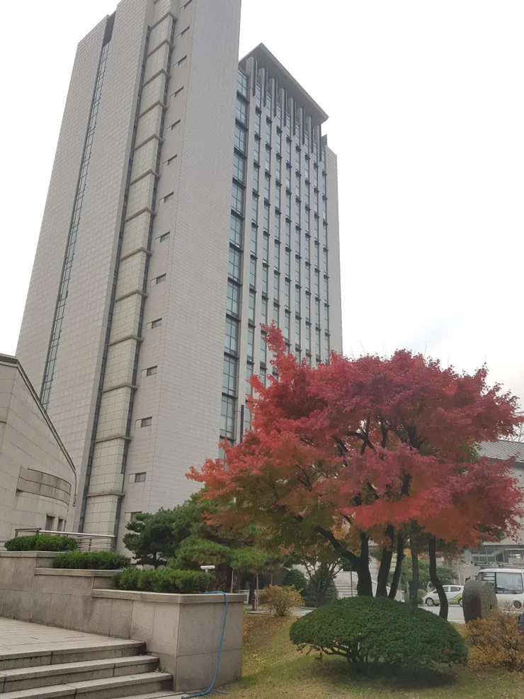 梨大翻譯所建築外觀