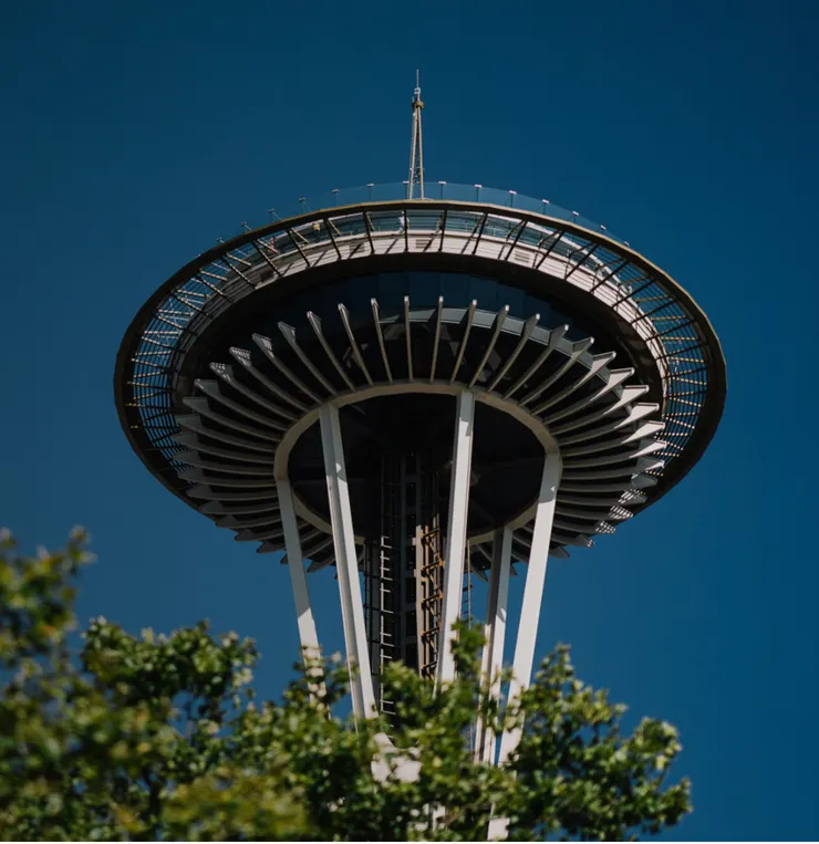 『Space Needle』是美國西北太平洋地區的一座主要地標，因1962年世界博覽會在西雅圖舉辦而興建。。
