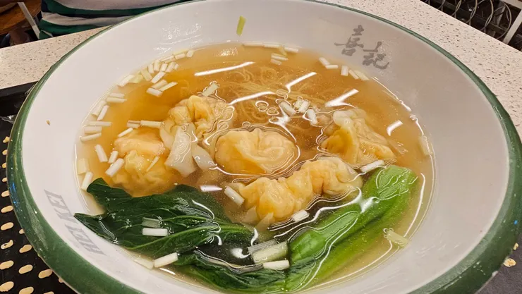 威尼斯人美食廣場的喜記雲吞麵!好吃!